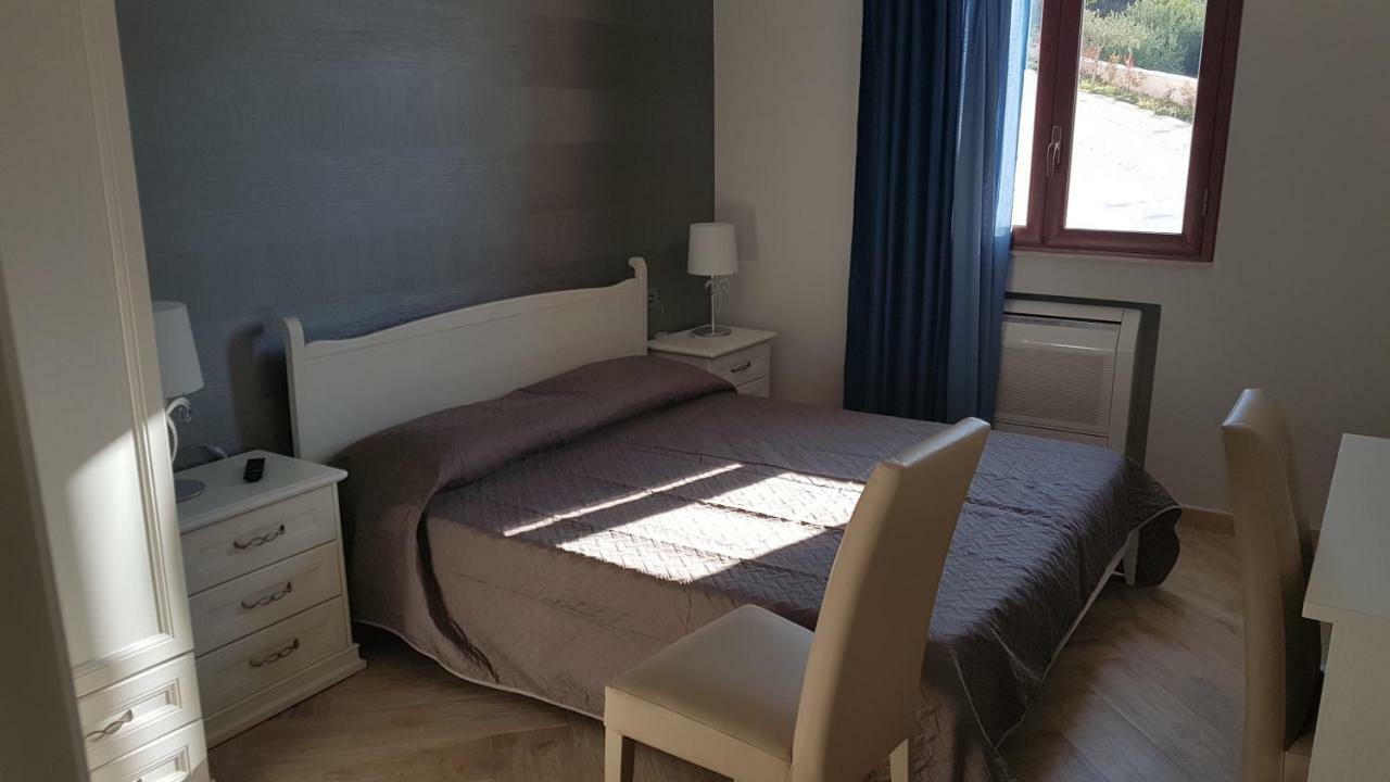 B&B Terrazze Chiaramontane Марина-ди-Пальма Экстерьер фото